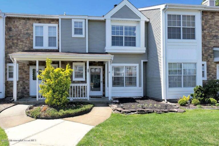 Park Place Condos for Sale in Tinton Falls NJ Real Estate
